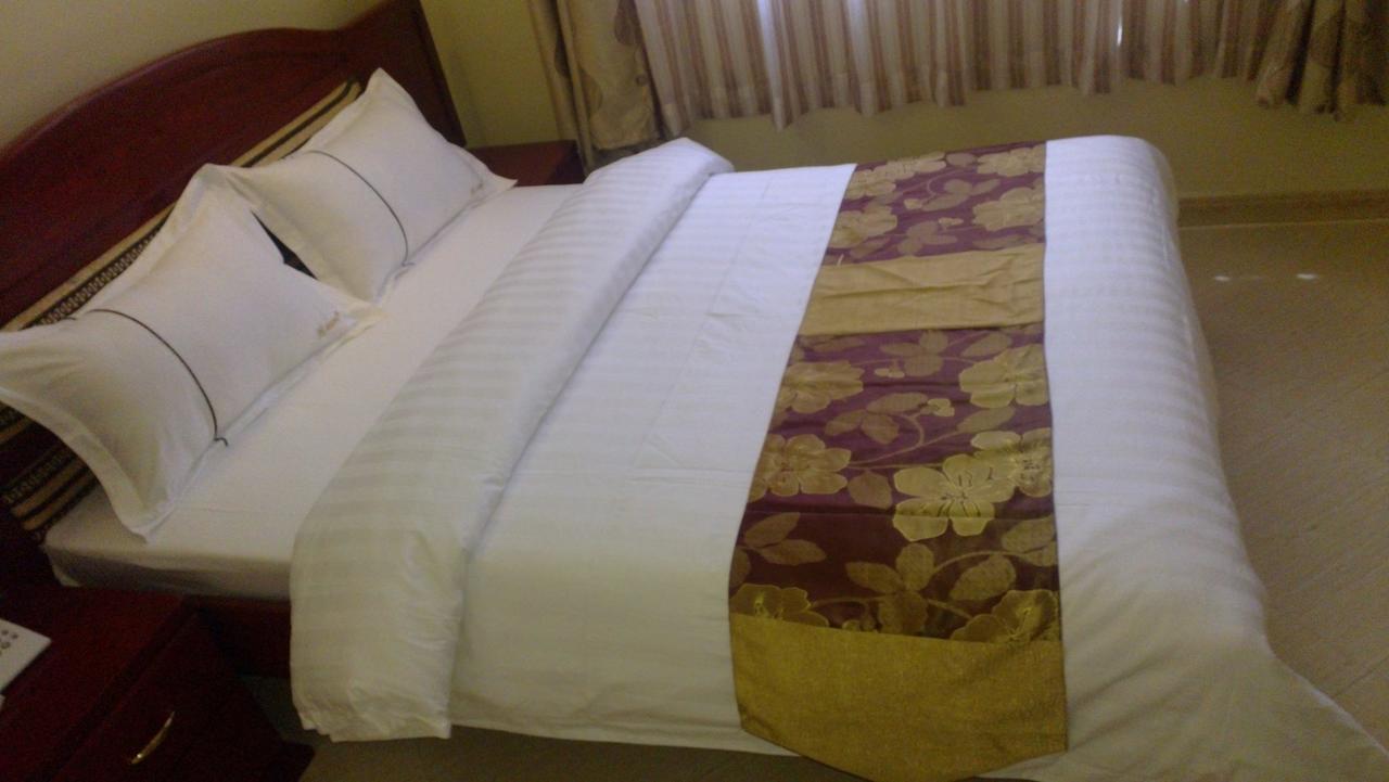 Rising Sun Hotel Dar es Salaam Bagian luar foto