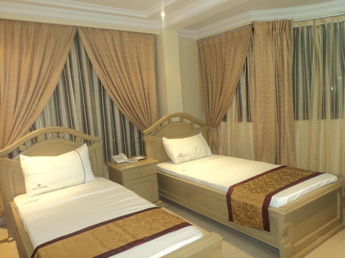 Rising Sun Hotel Dar es Salaam Bagian luar foto