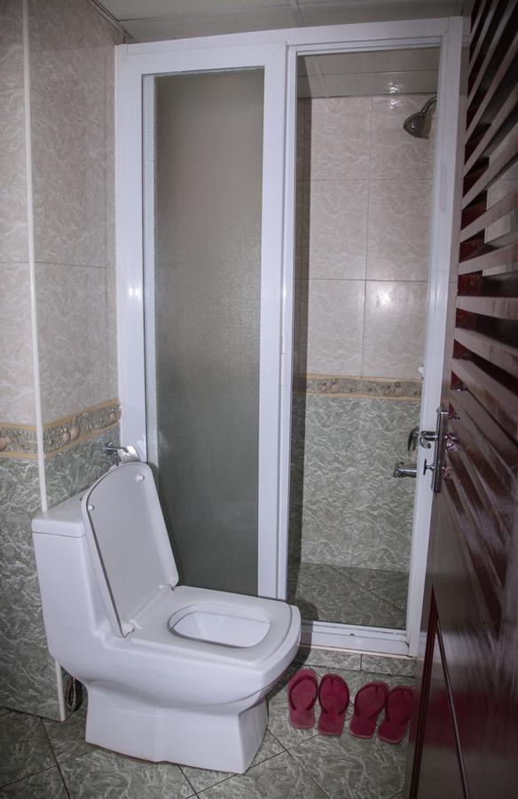 Rising Sun Hotel Dar es Salaam Bagian luar foto