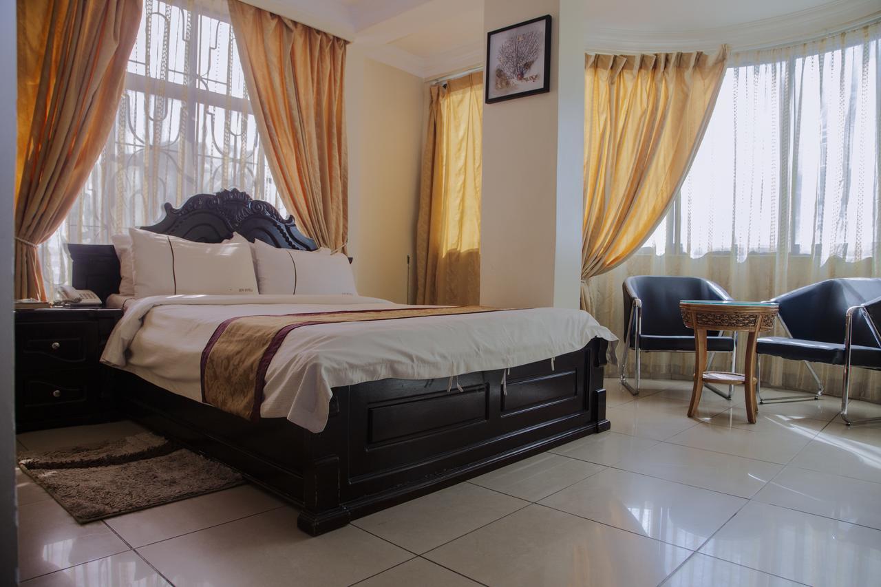 Rising Sun Hotel Dar es Salaam Bagian luar foto